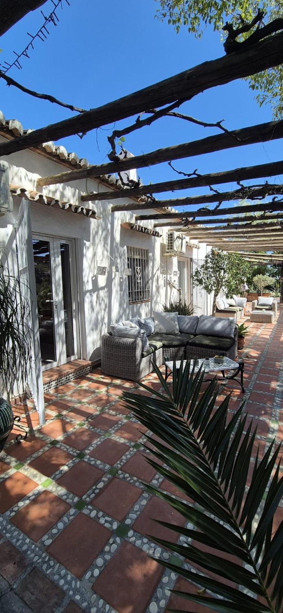 Bed and Breakfast La Casa Del Burro Нерха Экстерьер фото